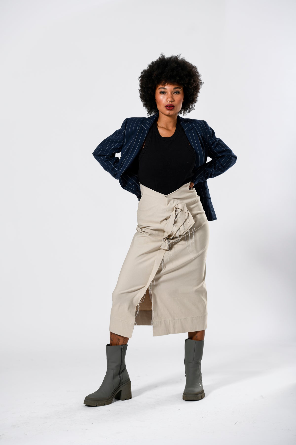 Rock_Vievenne_beige_feeheartfelt