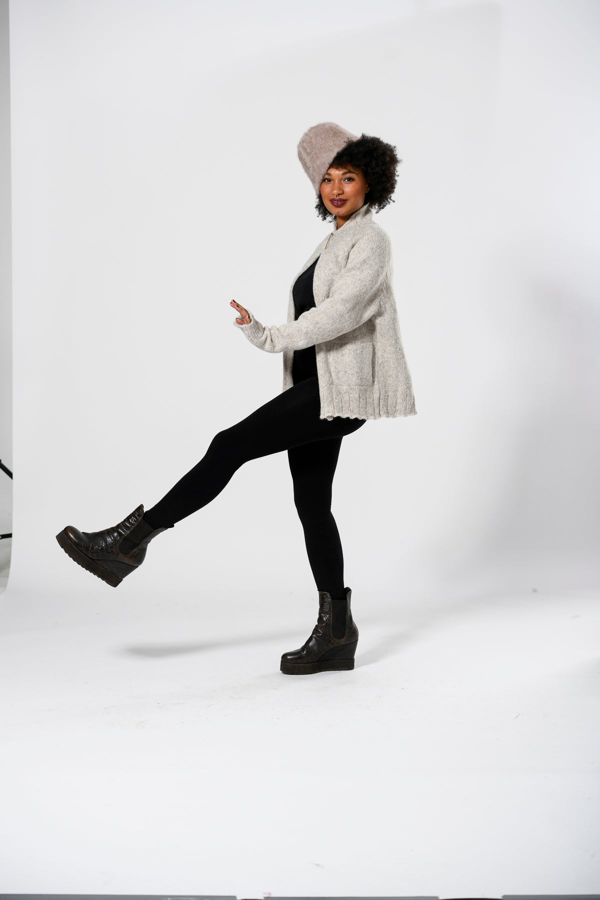 bomber beige
